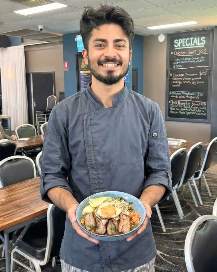 Featured image for “New Bistro Specials at Hamilton North Bowls”